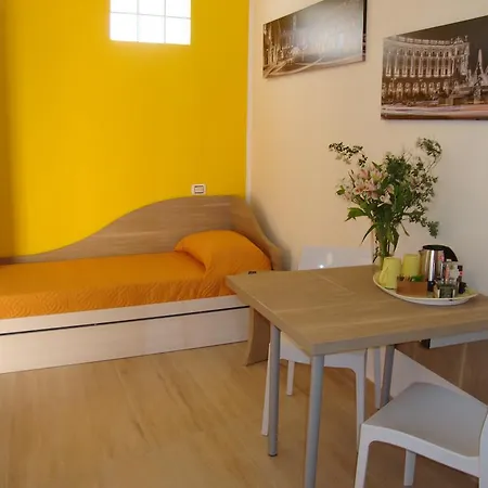 La Casa Felice A San Pietro 3*