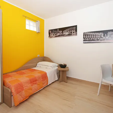La Casa Felice A San Pietro Couette-café 3*