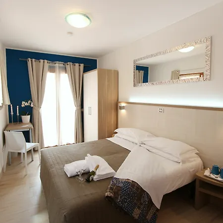 La Casa Felice A San Pietro Couette-café 3*